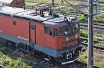 Die 91-53-0-40-1077-9 wurde Henri Coanda benannt, nach dem Erfinder des Jetflugzeugs. Die E-Lok stand am 08.08.2017 im Bahnhof Timisoara.