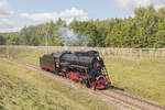 Die Dampflokomotive ЛB-0182 (LW-0182) fährt auf dem Testring in Schtscherbinka am 25.