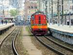 TschM33-3233 am 17.05.2018 im Jaroslawer Bahnhof in Moskau.