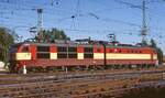Eine der 12 1974/79 von Skoda/Plzen gelieferten, für 200 km/h ausgelegten TschS200 rangiert am 09.06.1990 im Gleisvorfeld des Moskauer Bahnhofs von Leningrad (heute St.