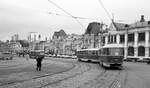 Moskau Tram__Rigaer Bahnhof mit T3SU Solo und Doppeltraktion.__10_1977