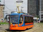 Russland: Straßenbahn / Tram Moskau: Ust-Katawer Waggonbaufabrik (UKWS) 71-623-02 (КТМ-23) der Straßenbahn Moskau, aufgenommen im Juli 2015 im Stadtgebiet von Moskau.