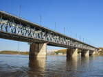 Ausfahrt der Brücke über den Fluss Amur in Richtung Chabarowsk am 22. September 2017. 