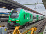 VR Sverige Zug X74 001 aus Stockholm ist in G�teborg C angekommen, 02.10.2026.