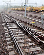 Bahnhof Gällivare, Gleis 1, Mitte Bahnsteig: eine Weiche mit beweglichem Herzstück! Das Foto wurde vom Bahnsteig aus aufgenommen.