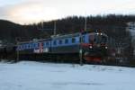 Dm3 1211/1235/1212 am 30.10.2005 bei der Fahrt nach Narvik in Hhe der ehemaligen Station Tornehamn.