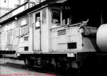 SRJ - eine private Akku Lokomotive bei der Holmen Bruck Papier Fabrik - Spurweit  891 mm - Hallstavik - 1961 - Foto : J.J.