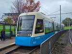 Stra�enbahn G�teborg Zug 441 auf der Linie 2 nach Biskopsgaarden in Eketr�gatan, 02.10.2026.