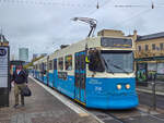 Stra�enbahn G�teborg Zug 314 auf der Linie 4 nach M�lndal am Drottningtorget, 02.10.2026.