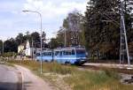 Tw 42 und 18 der Lidingöbahn im Juni 1990 zwischen Ropsten und Gashaga