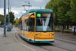 Niederflurstraßenbahn auf der Linie 3 nach Vidablick am 09.09.2014 Resecentrum Norrköping.