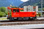 RhB Rangierlok Stadler Geaf2/2 20605 am 06.07.26 in Thusis beim Rangieren vom Bahnsteig aus fotografiert 