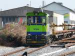 BLS - Baudienst Tm 2/2 325 084 abgestellt im Bahnhofsareal von Ins am 06.03.2011 ..