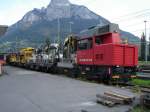 Fahrleitungsbauzug in Sargans August 2011  SBB Tm 234 206-1 / Krani XTms 40 85 9588 346-8 / Combi XTmass 99 85 9236 051-0