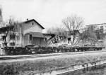 SBB - Bahn-Kran X 96 207 mit Beiwagen im Areal des IW Biel .. Flohmarktfund daher Datum der Fotogarfie unbekannt  .. Archiv Teutschmann