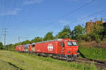 Löschzug  Basel  XTmas 99 85 9174 002-7 fährt Richtung Rheinfelden.