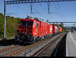 SBB - LRZ (Lösch und Rettungszug) an der Spitze der XTmas  99 85 917 7 014-9 bei der durchfahrt im Bahnhof Mies am 08.10.2020