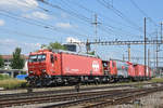 Löschzug Basel XTmas 99 85 9174 002-7 durchfährt den Bahnhof Pratteln.