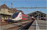 Schon fast ein Blick in die Zukunft: Als TGV Lyria Zugspaar 9773/9778 von Paris nach Lausanne (via Genève) und Zurück unterwegs, verlässt der TGV 4720 mit den Triebköpfen 310039