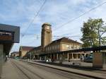 Basel, der Badische Bahnhof von der Straßenseite, eröffnet 1913, hier enden alle regionalen Personenzuge aus Deutschland, Mai 2015