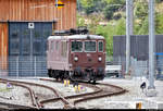 Re 4/4 193 (425 193-0)  Steg  ist im Bahnhof Brig (CH) auf Gleis 954 abgestellt.