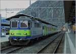 Gute zwanzig Jahre später treffe ich in Brig erneut auf die Re 4/4 11106 mit einem EW III Zug; zwischenzeitlich wurden Lok und Wagen von der BLS übernommen und im RE Verkehr auf den Strecken Bern - Luzern, Bern - Neuchâtel und Bern - Brig eingesetzt. Die Lok fährt als Re 420 512-6 bei der BLS, sie wurde am 12.2005 übernommen und im April 2010 Ausrangiert.

8. November 2008