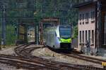 BLS Stadler  RABe 528 104 am 10.07.26 in Brig Bhf vom Bahnsteig aus fotografiert 