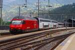 SBB SLM Re 460 016-9 am 10.07.26 in Brig Bhf vom Bahnsteig aus fotografiert 