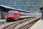 SBB SLM Re 460 023-5 am 10.07.26 in Brig Bhf vom Bahnsteig aus fotografiert 