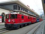 RhB-Zug nach Arosa mit Lokomotive Nr. 633 am 13. August 2010 in Chur am Bahnhof