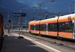 Farbige Z�ge am Gotthard, am 09.05.2026 steht ein Treno Gottardo im Bahnhof Erstfeld.