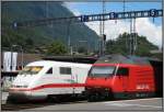 Am 18.07.2010 standen im Bahnhof Interlaken Ost ein ICE 1 der DB sowie ein IC der SBB mit einer RE 460 einträchtig nebeneinander.