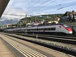 Der Erste Giruno von Stadler mit der Bezeichnung RABe 501 001-8 am 24.5.17 in Spiez abgestellt.