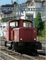 Tm 2/2 9661 durchfhrt am 31.07.08 den Bahnhof von Spiez.