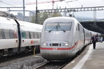 Ein ICE 1 (Br 401) steht im Zürich HB.