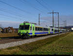 BLS - Regio nach Bern - Thun an der Spitze der Steuerwagen ABt 50 85 80-35 966 unterwegs bei Lyssach am 18.12.2020