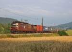 Am 25.Juli 2013 war BLS Lok 171 mit einem KLV-Zug zwischen Sissach und Tecknau auf dem Weg Richtung Olten.