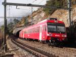 Regio nach Brig am 6.12.2007 aus dem Schluchitunnel kommend.