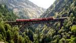 Ein Regionalzug berfhrt das Bietschtalviadukt f.knapp@web.de