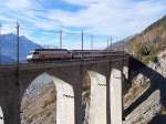 IC 1072 Brig - Basel (ab Brig 10:52) von BR 460 geschoben am 08.11.2006 auf dem Luogel-Viadukt.