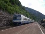 Am 11.07.2005 begegnen wir nocheinmal der BLS NPZ-Garnitur 988 nun nicht im Simmental, sondern auf der Ltschberg-Sdrampe in Hohtenn.