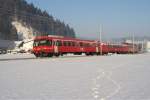 Eine S 6 im RM- Rot verlsst am 16.2.10 Willisau.