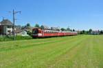 RBDe 566 I, Zug 226, als R 5947 zwischen Biberist Ost und Solothurn, 14.05.2012.