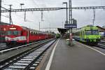 Drei Generationen von BLS S-Bahn Fahrzeugen im Bahnhof Konolfingen: links; ex. RM RBDe 566 I Pendel mit ABt 50 38 38-33 921-9 als Regio Thun-Hasle - Regsau; mitte; ex. RM Pendel 566 II als Regio Hasle - Regsau-Thun; rechts; BLS RBDe 565 Pendel mit ABt 965 als S 2 Langnau-Laupen, 09.12.2014.