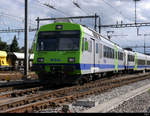BLS - Triebwagen RBDe 4/4  565 731 unterwegs im Bahnhofsareal in Lyss an der Spitze des Regios nach Kerzers am 07.09.2020
