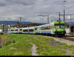 BLS - Regio nach Kerzers am Schluss der Steuerwagen ABt  50 85 80-35 971 im Bahnhofsareal von Lyss am 07.09.2020