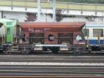 bls - Dienstwagen Xds 99 85 93 54 750-3 abgestellt im Bahnhofsareal in Spiez am 23.03.2013 ..