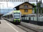 bls - Triebzug RABe 535 120-0 bei der durchfahrt im Bahnhof Uttigen am 25.06.2013