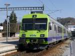 BLS - Regio Burgdorf - Langnau an der Spitze der Triebwagen RBDe 4/4  566 242 im Bahnhof Burgdorf am 16.03.2014