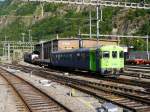 BLS - Autozug von Kandersteg nach Iselle mit dem Steuerwagen BDt 50 85 80-35 946-3 an der Spitze bei der durchfahrt im Bahnhof Brig am 19.07.2015